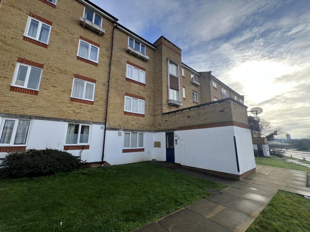 Main image of property: Dadswood, HARLOW