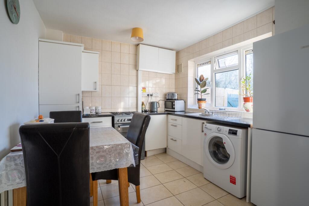 House in Gravesham, Gravesend - View 3