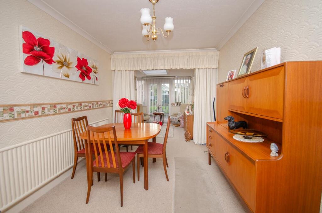 Sutherland Avenue, Downend, Bristol, BS16 6QL photo 5