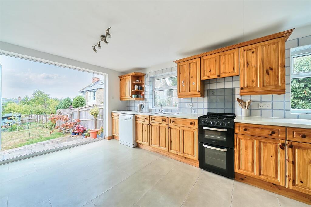 Worcester Road, Chipping Norton photo 4