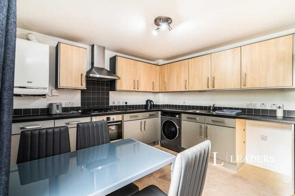 Apartment in Norwich, Norfolk - View 5