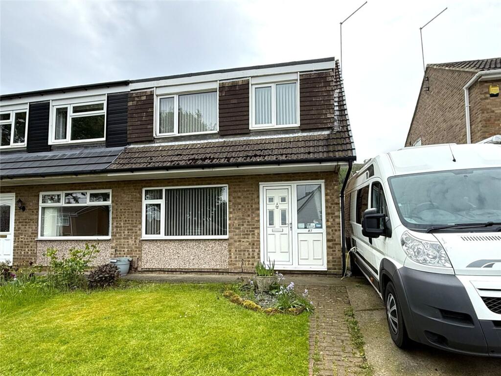 3-bed semi-detached on Enfield Chase, Guisborough, TS14, £190,000