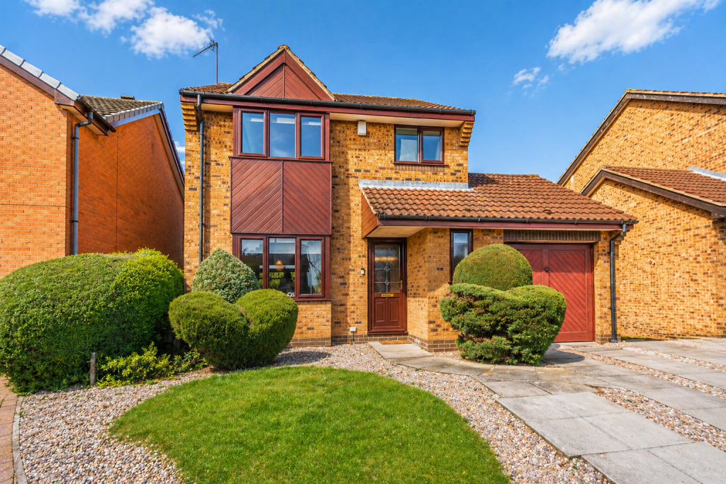 Main image of property: The Fairways, Mansfield Woodhouse, NG19