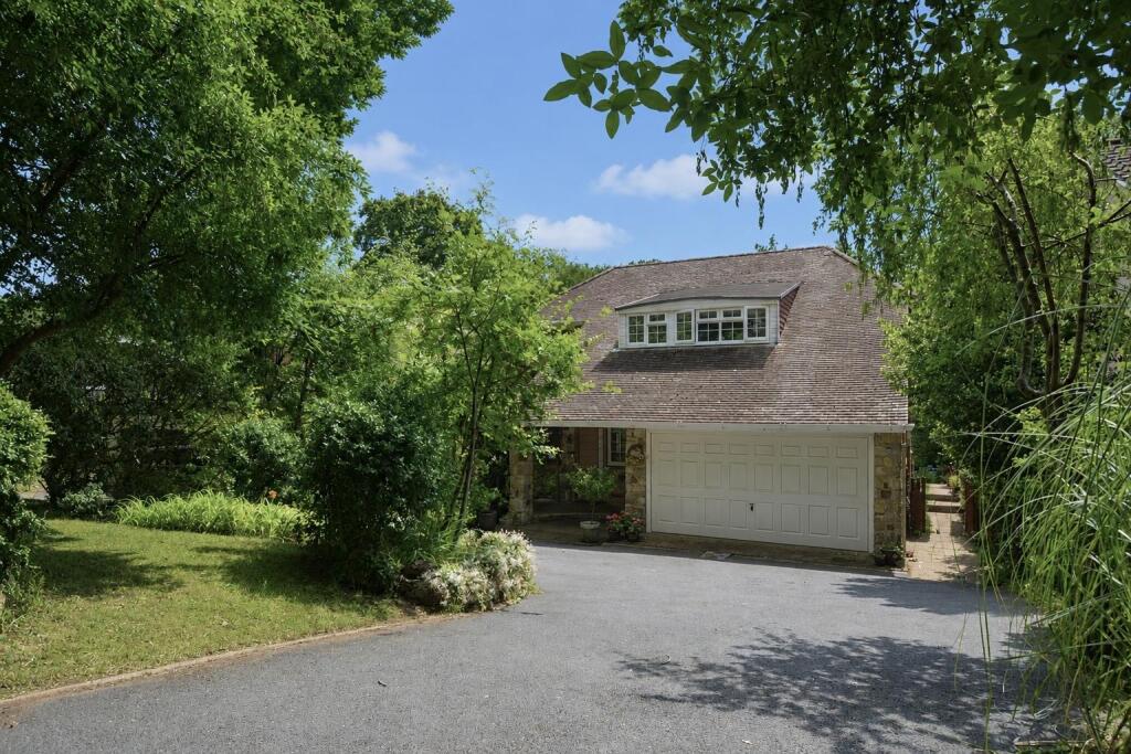 Main image of property: POPULAR SEMI-RURAL SETTING * ALVERSTONE GARDEN VILLAGE