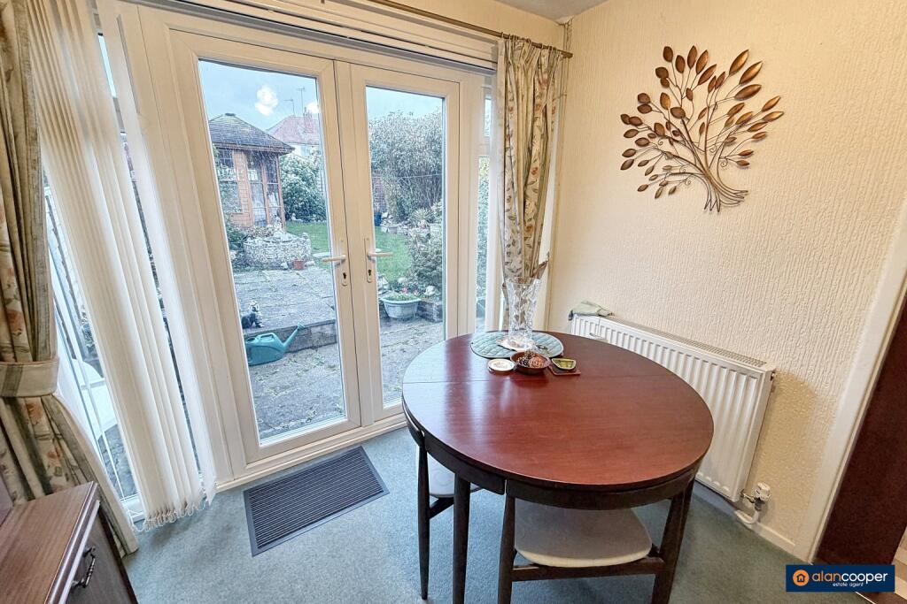 Silver Walk, Glendale, Nuneaton, CV10 7LY photo 4