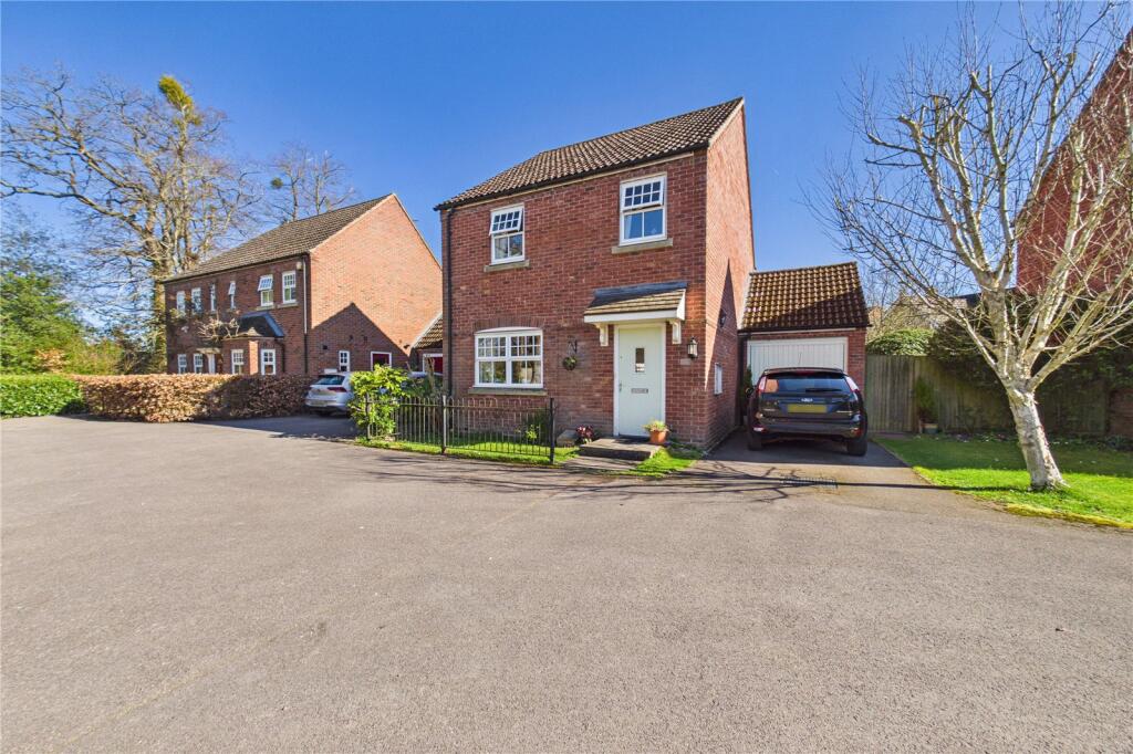 Main image of property: Bilberry Gardens, Mortimer, Reading, Berkshire, RG7
