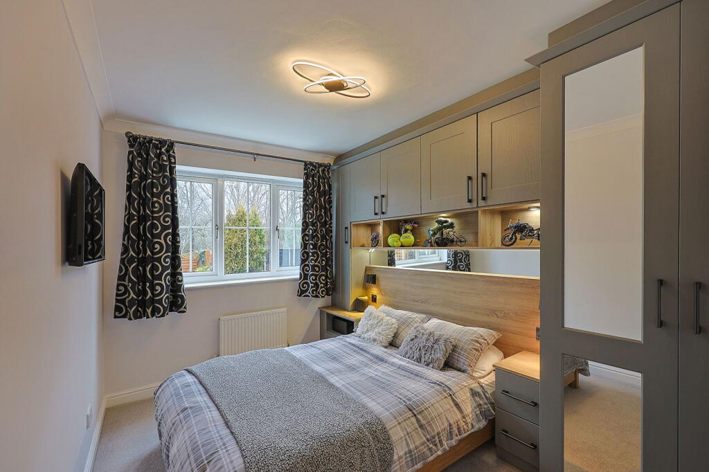 Additional image 34 of ROWLEY REGIS, Burmese Way