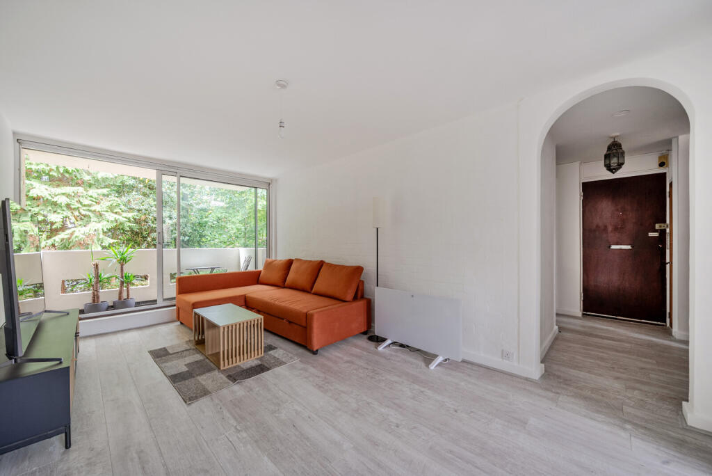 Apartment in Guildford - View 4