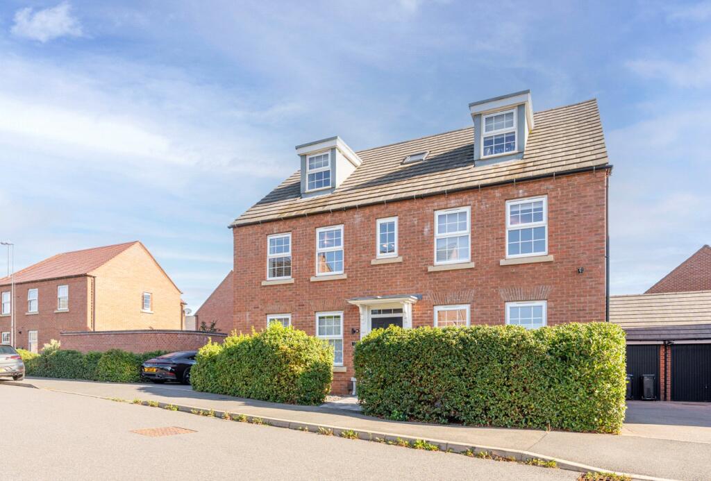 Main image of property: Orton Road, Warwick, Warwickshire, CV34