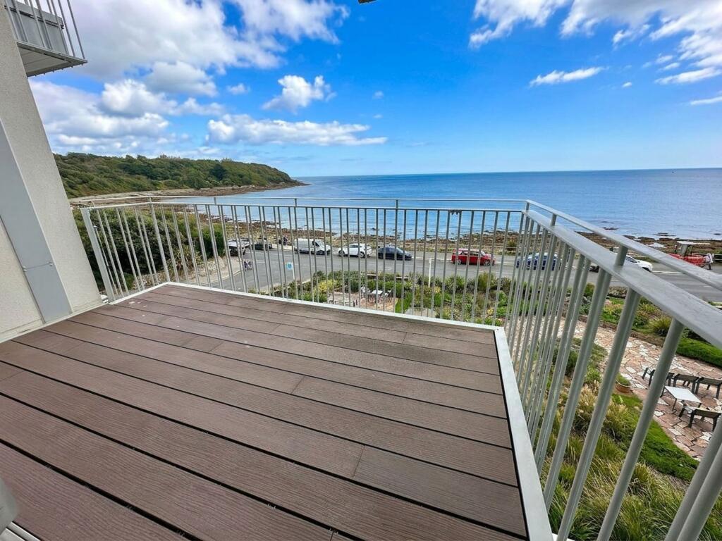 Apartment in Falmouth, Cornwall - View 4