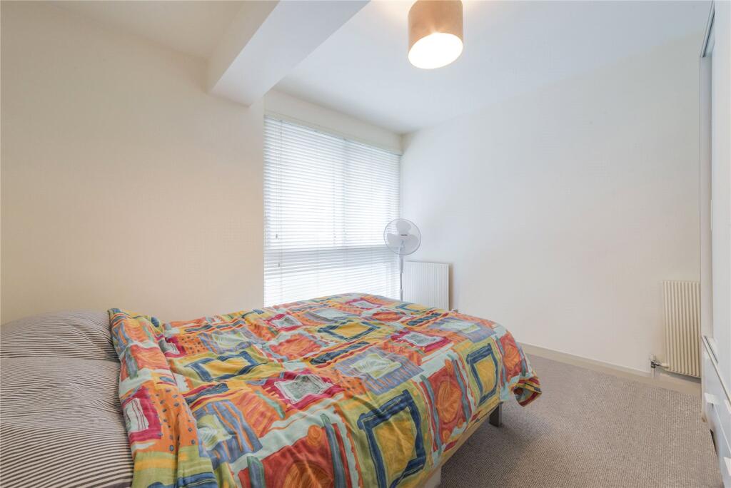 3 bedroom mews property for rent