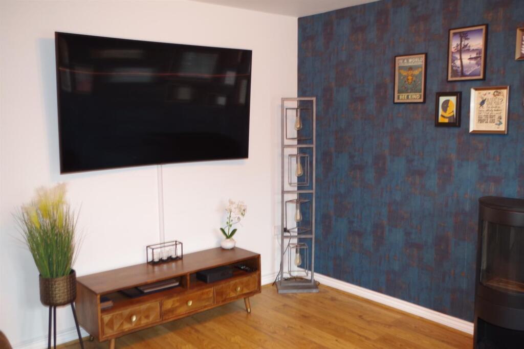 House in Bolton, Greater Manchester - View 2