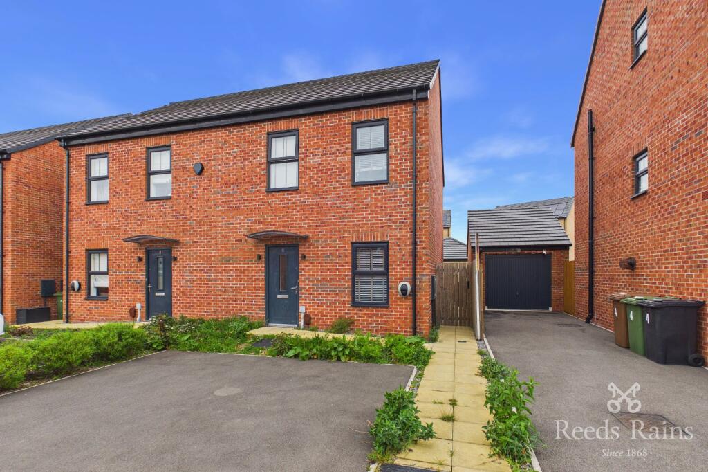Main image of property: Tulip Drive, Seacroft, Leeds, West Yorkshire, LS14