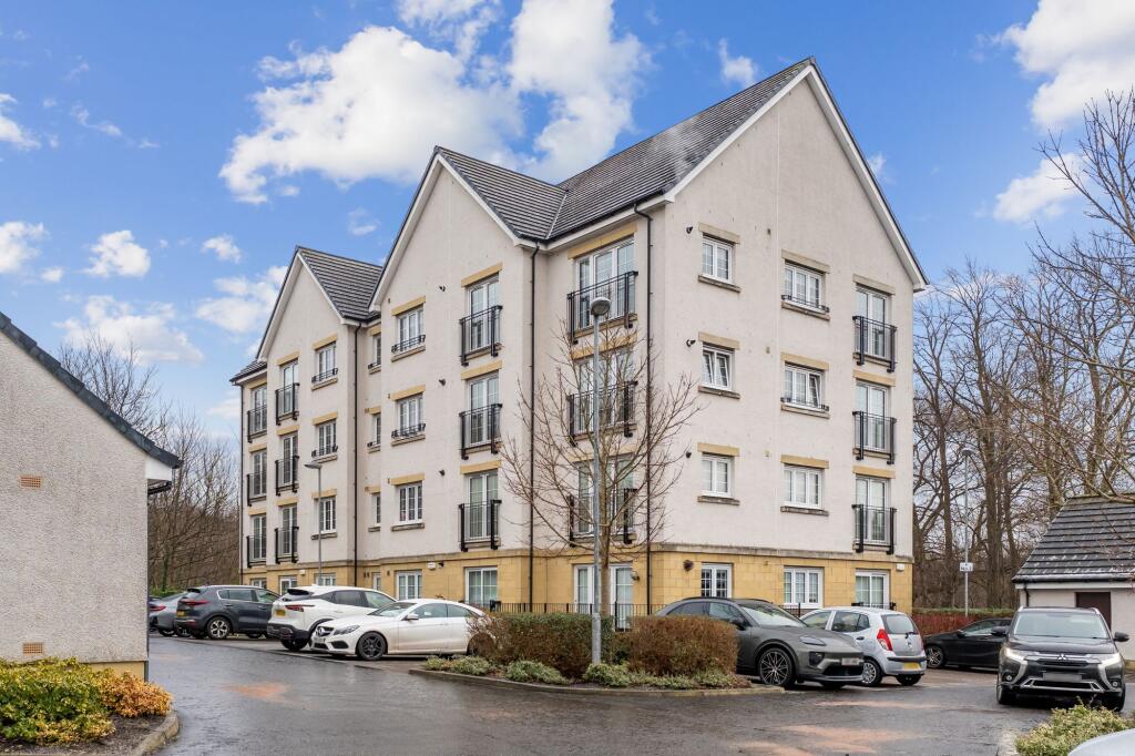 Main image of property: Kelvindale Court, Flat 0/1, Kelvindale, Glasgow, G12 0HA