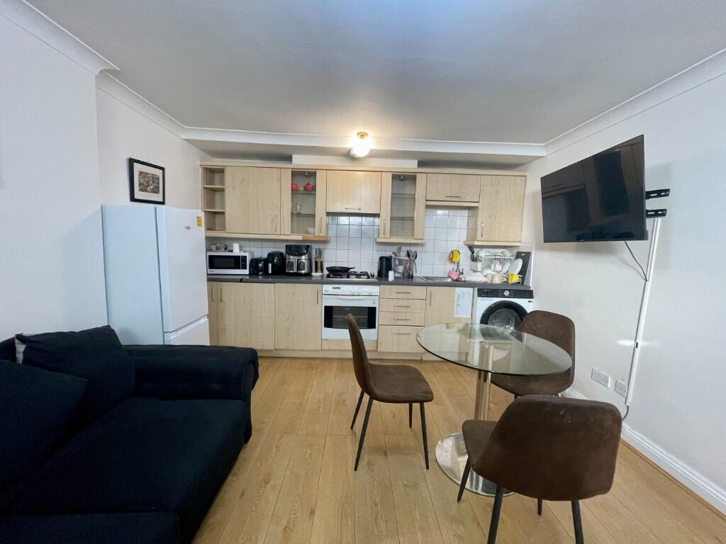 Main image of property: Melcombe Street, London, NW1, [REF: bBC2gp]