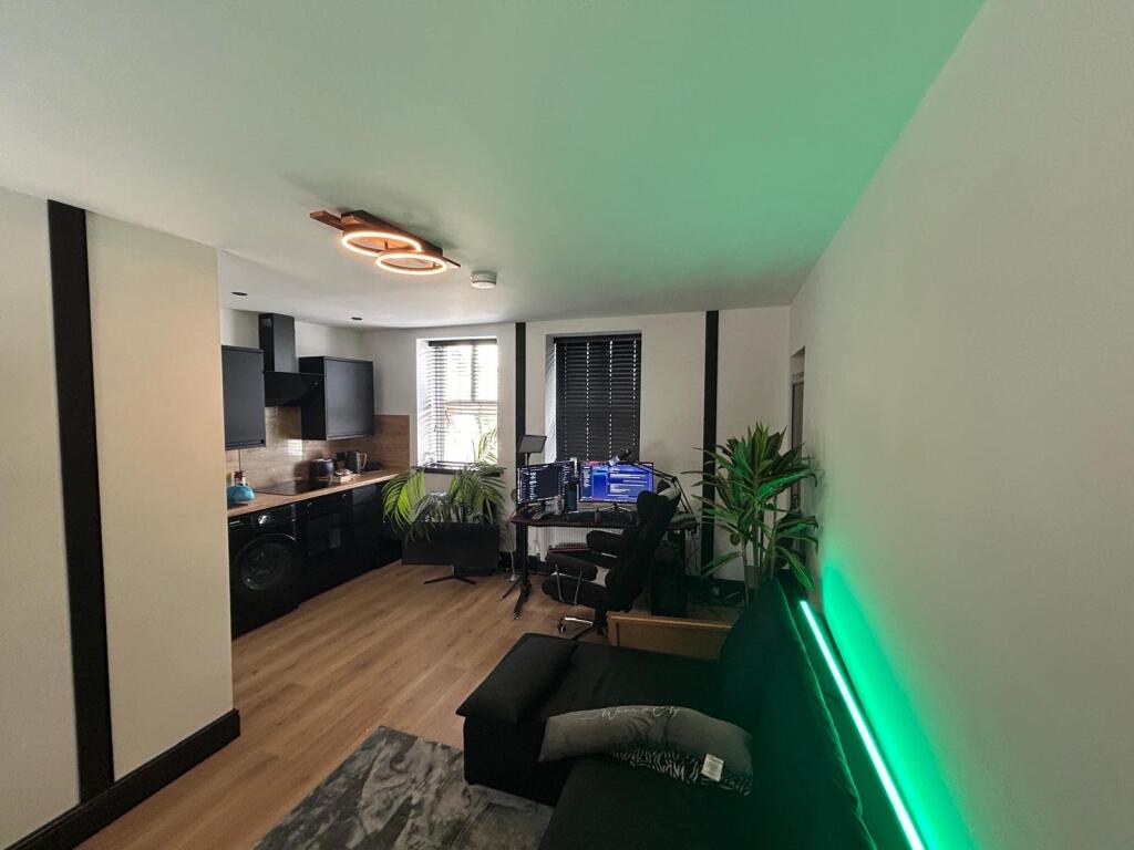 Apartment in Wellingborough, Hatton Park - View 6