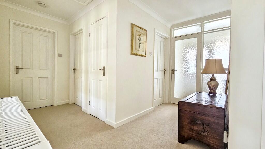 31 Churchill Road, Church Stretton, Shropshire, SY6 photo 3