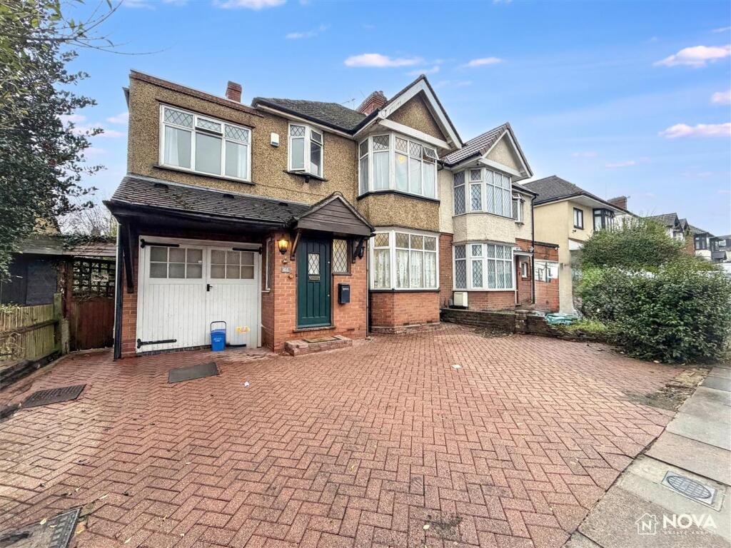 Main image of property: Montrose Avenue, Luton