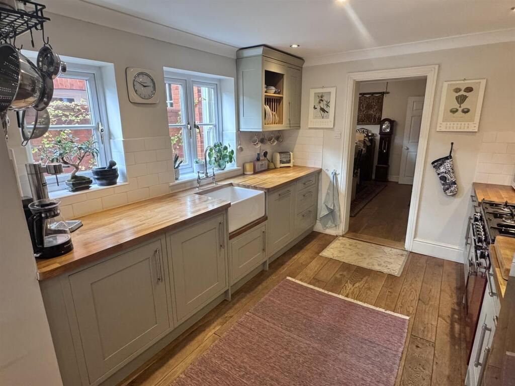 House in Reading - View 5