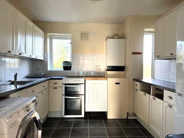 Apartment in London - View 3
