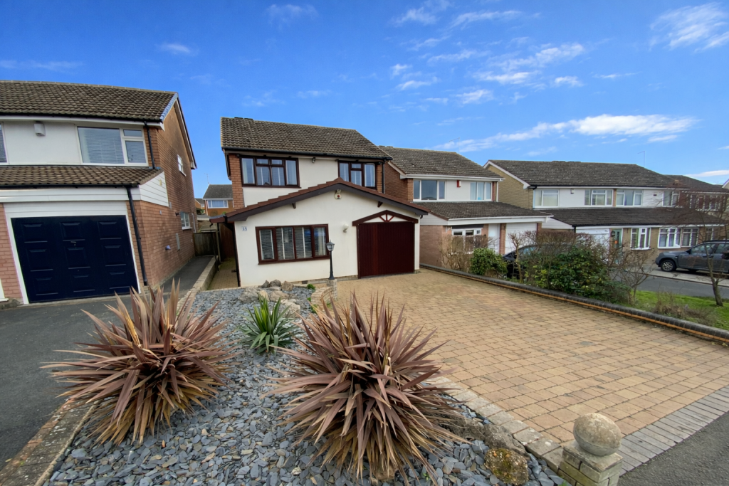 Main image of property: Pershore Road, Halesowen, B63 4QJ