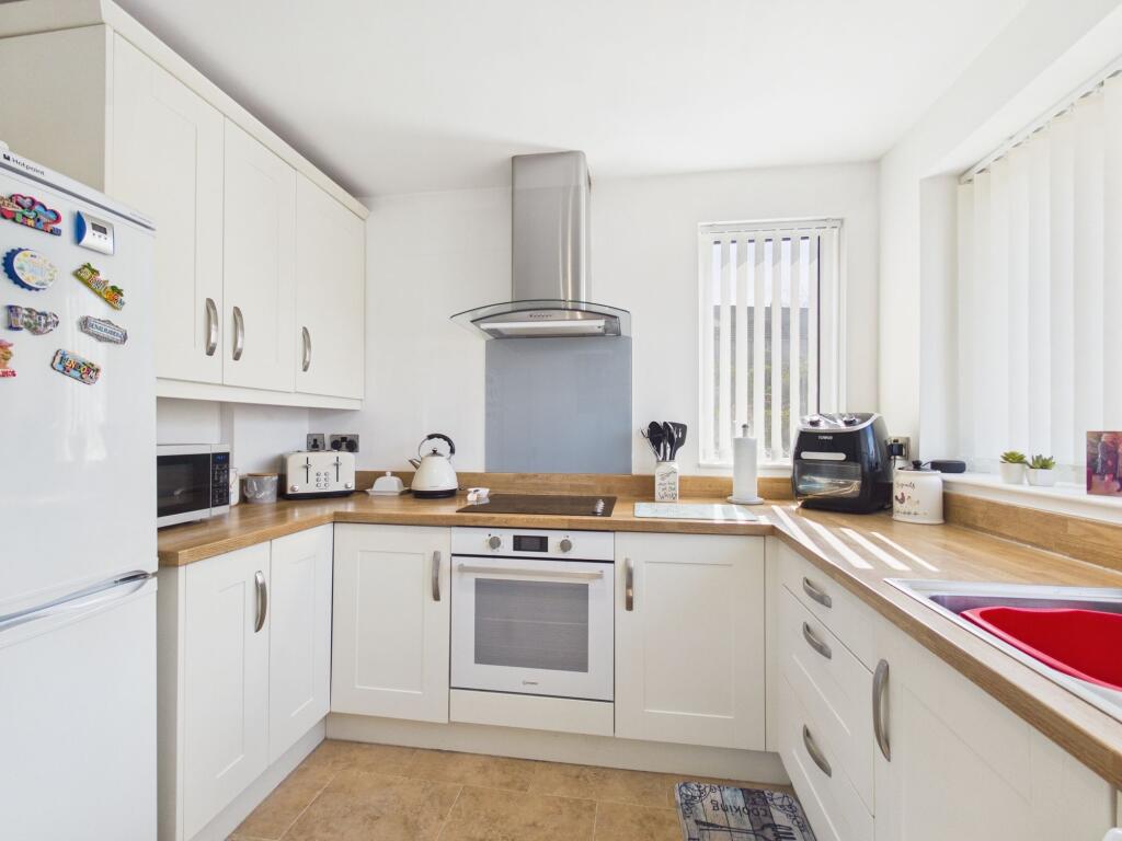 Additional image 2 of Garforth Avenue, Steeton, BD20