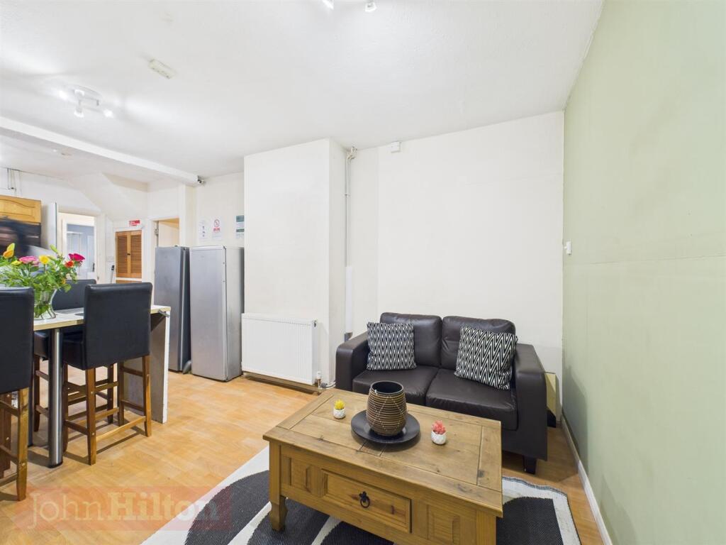 1 bedroom house for rent