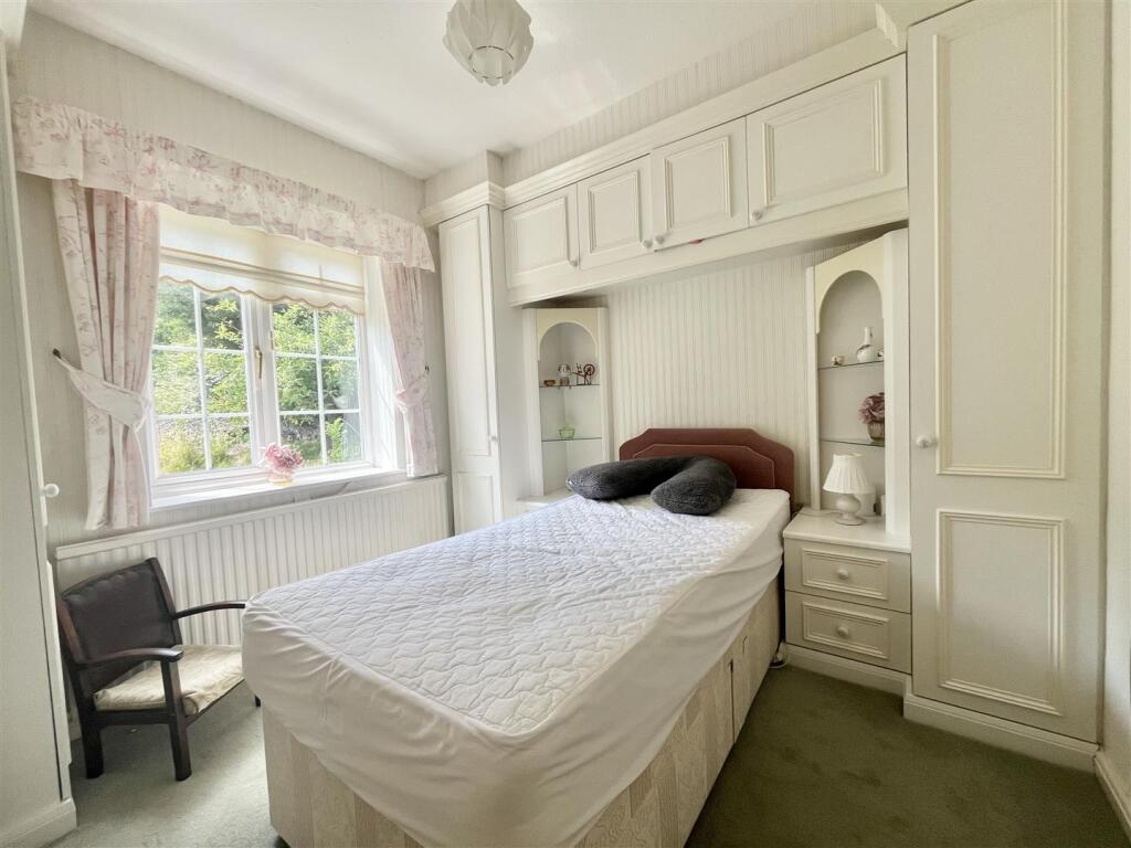 House in Rother, Fairlight - More