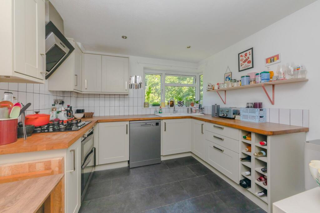 Apartment in Lewes - View 5