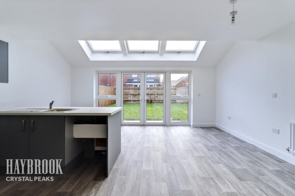 House in North East Derbyshire, Clay Cross - View 5