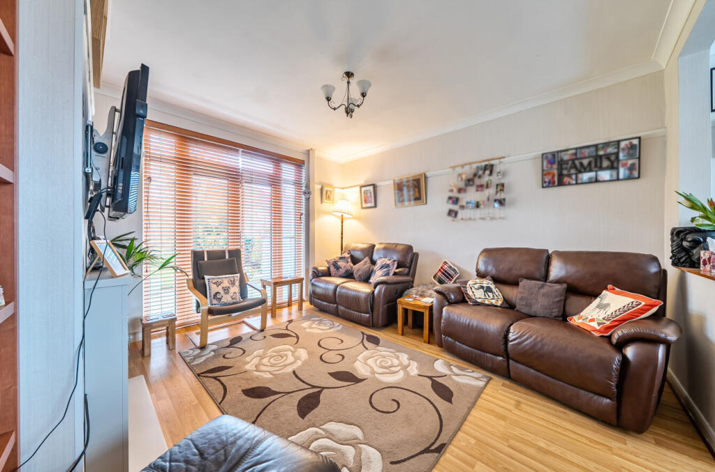 House in Orpington, Leesons, St Paul's Cray - View 3