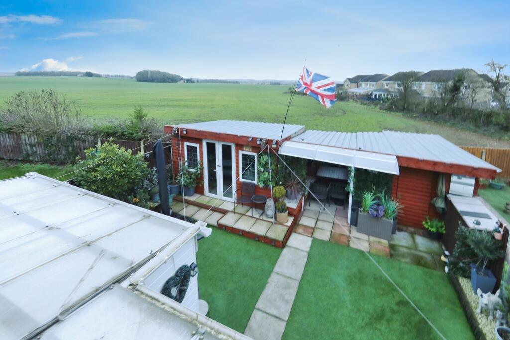 Milton Road, Dinnington, Sheffield, South Yorkshire, S25 photo 2