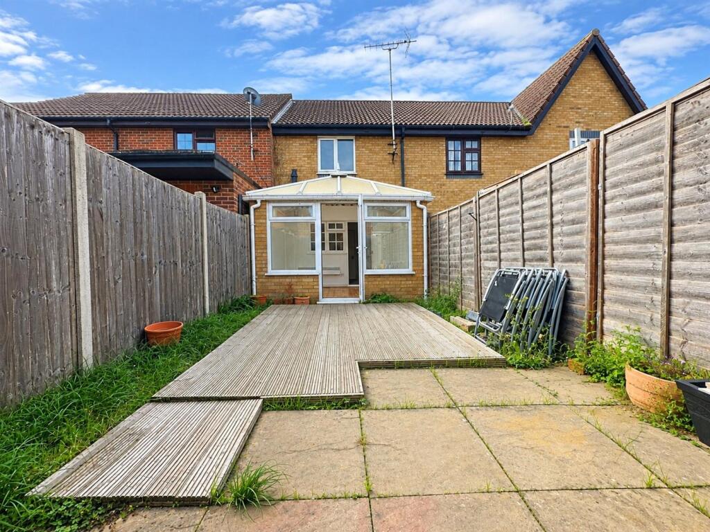 House in Slough, Chalvey - More