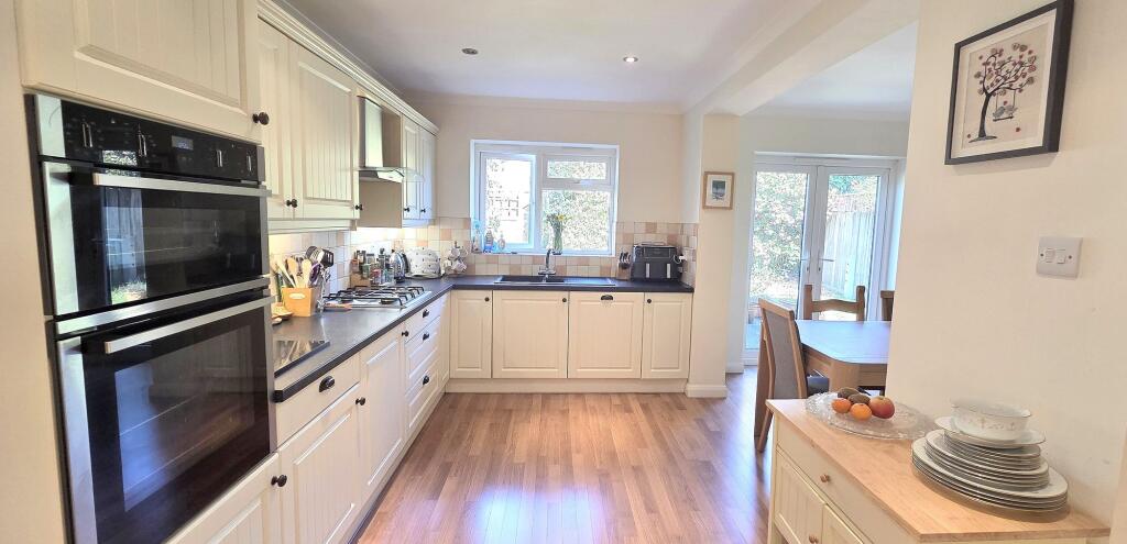 Munnion Road, Ardingly, RH17 photo 3