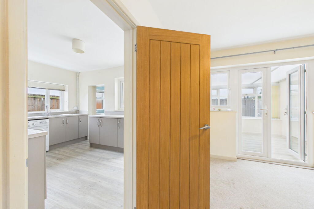 Hargham Road Attleborough NR17 photo 4