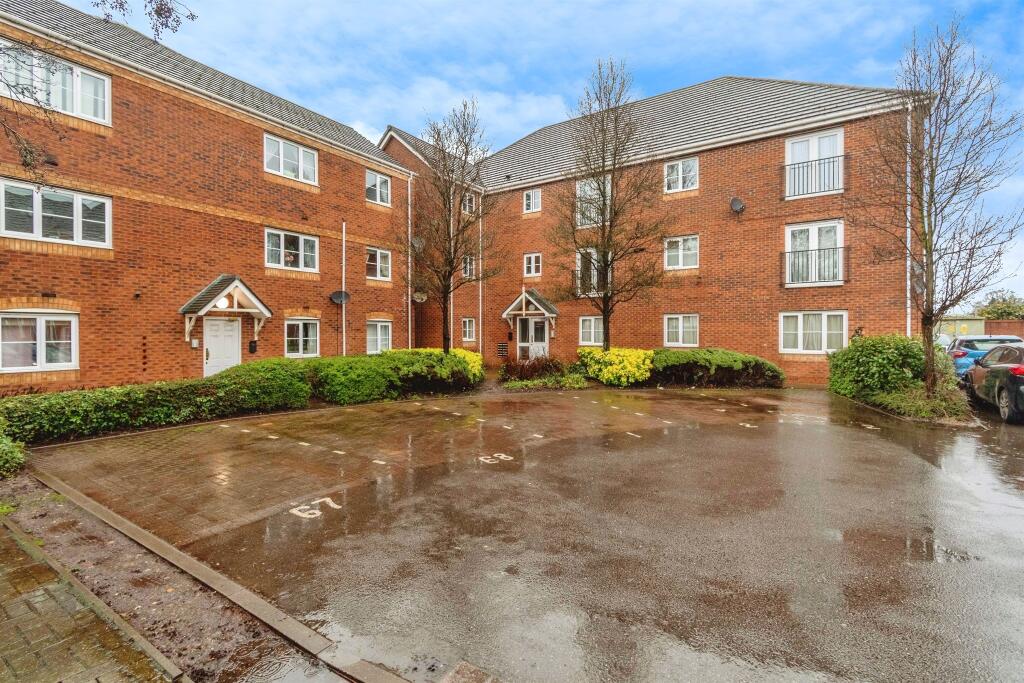 Main image of property: The Avenue, Wednesbury