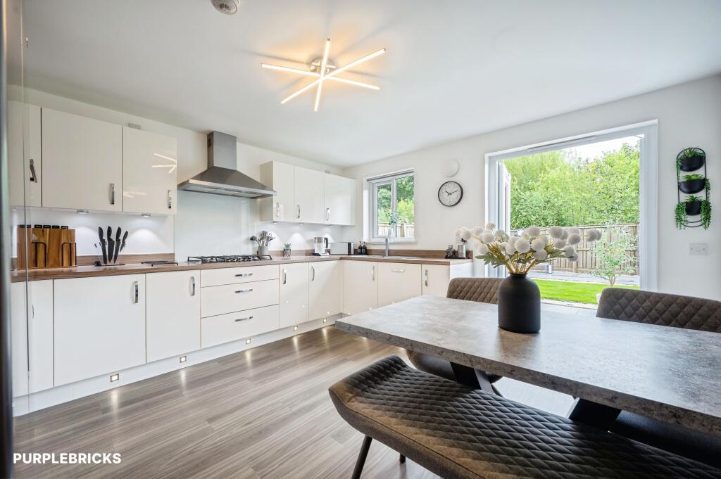 House in Strathaven, South Lanarkshire - View 5