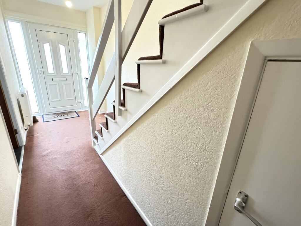 House in Willenhall, Lane Head - View 4
