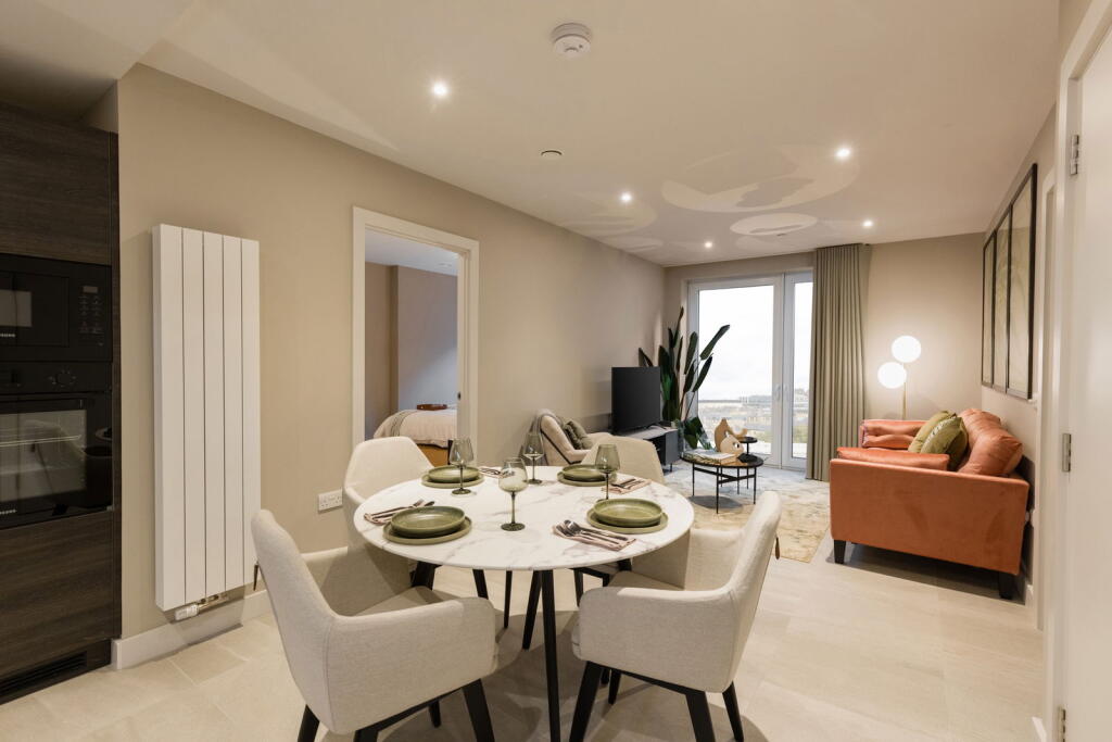 Additional image 2 of Sherlock Street, B5