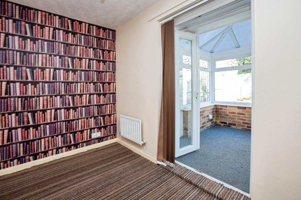 House in North East Derbyshire, Clay Cross - View 5