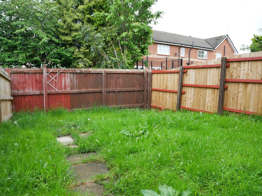 Harrier Close, Manchester photo 4