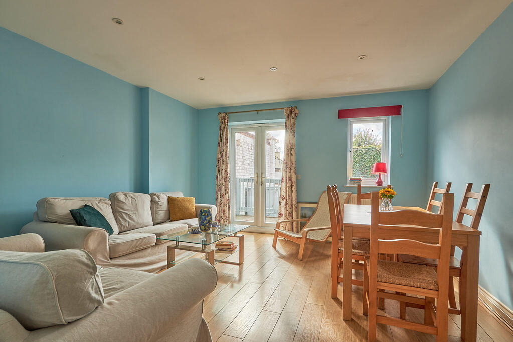 House in Exeter - View 2