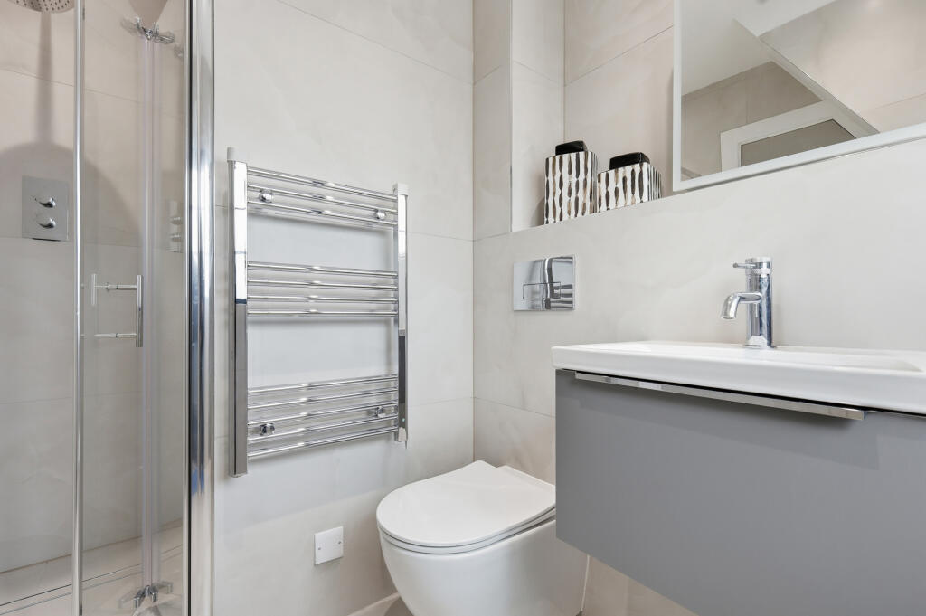 Additional image 11 of Barley Mow Lane, St. Albans