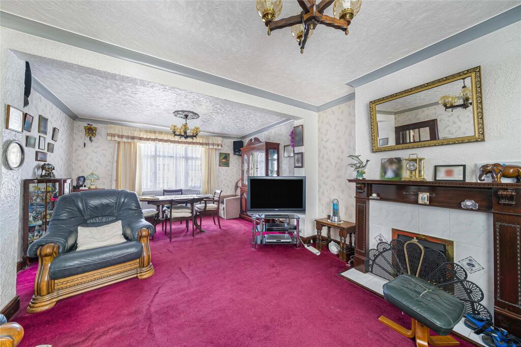 Trebble Road, Swanscombe, Kent, DA10 photo 4