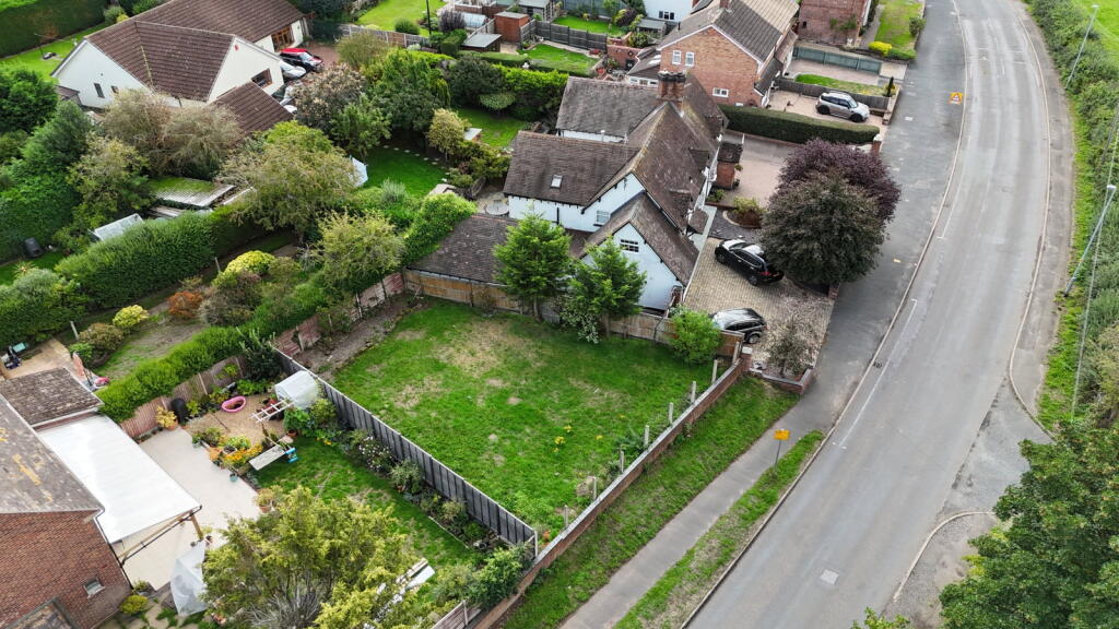 Hatherton Road, Penkridge, Stafford, ST19 5BE