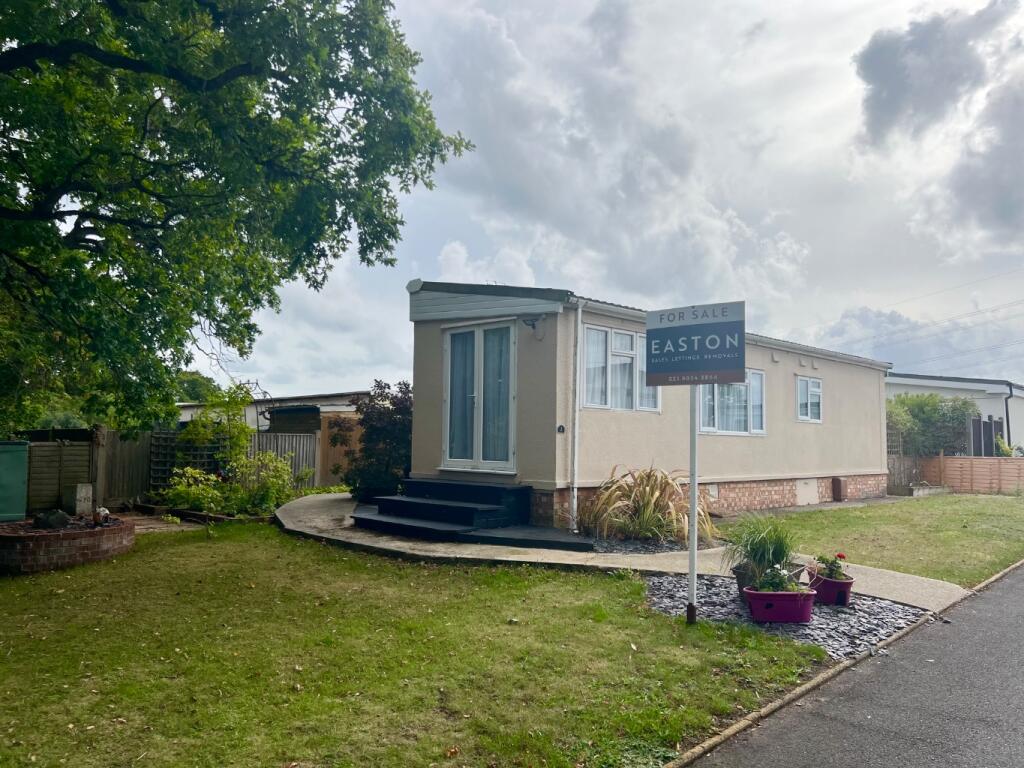 Main image of property: Lime Kiln Lane, Holbury, Southampton, Hampshire, SO45