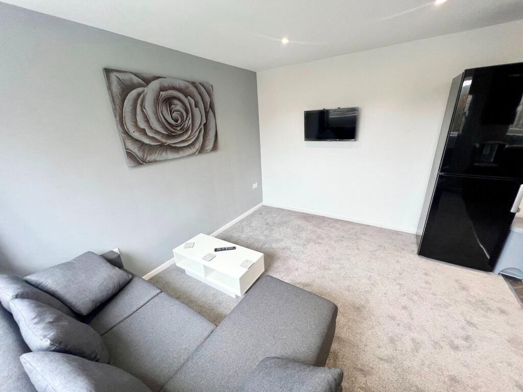 House in Stockton-on-Tees - View 2