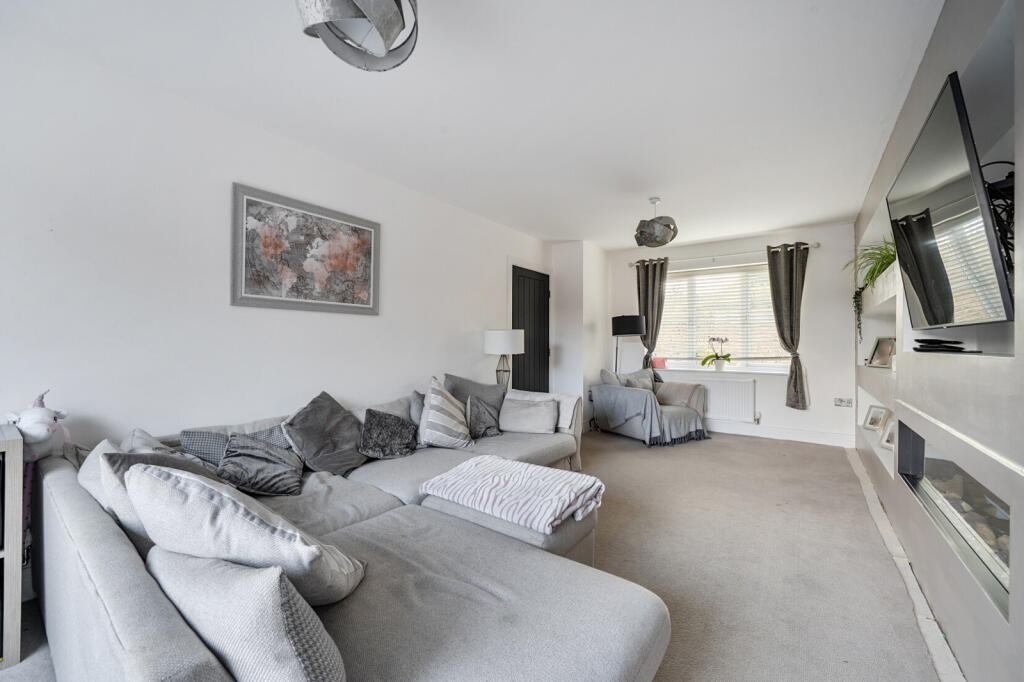 House in Cherwell, Elmwood Park, Banbury - View 5
