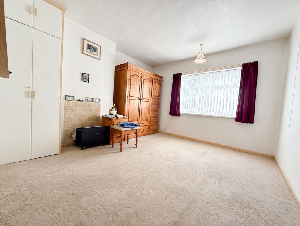 Birchtree Avenue, DOGSTHORPE, Peterborough, PE1 - View 2