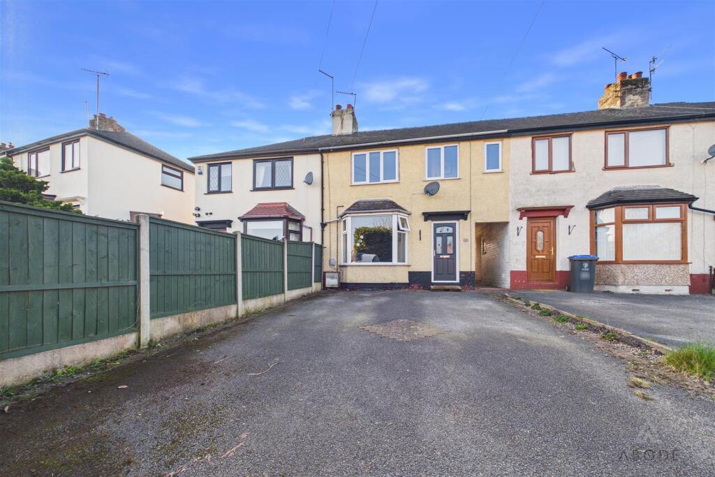 2-bed house on Froghall Road, Cheadle, Staffordshire, £175,000